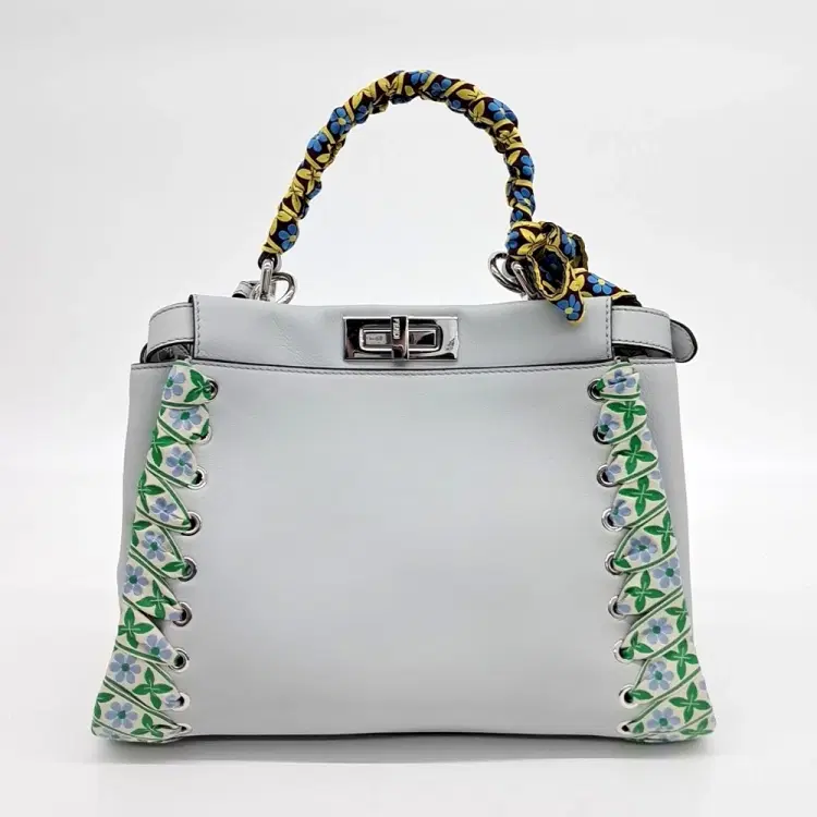 Fendi Peekaboo Regular (8BN290)-Hover-Image