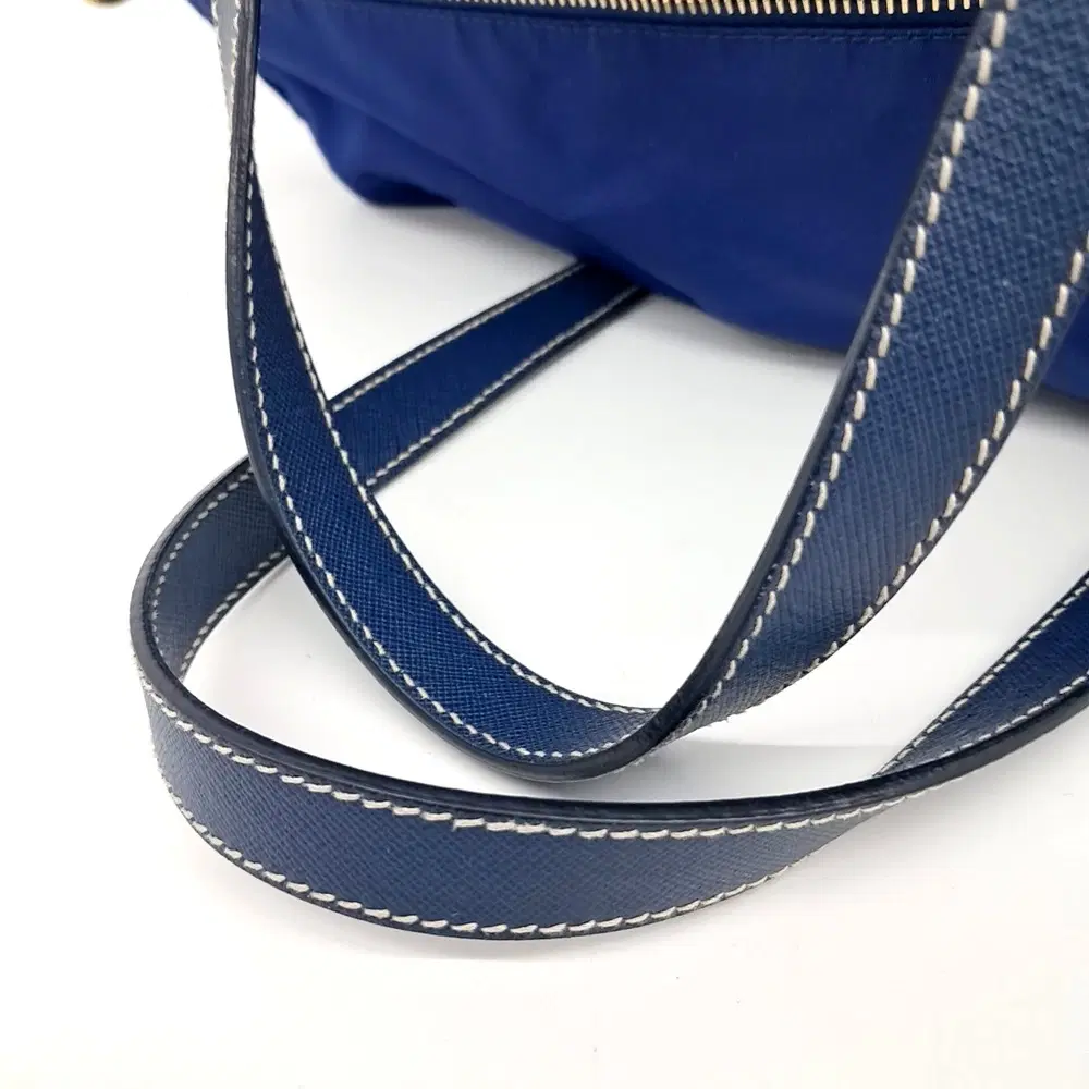 main-slider-image-1