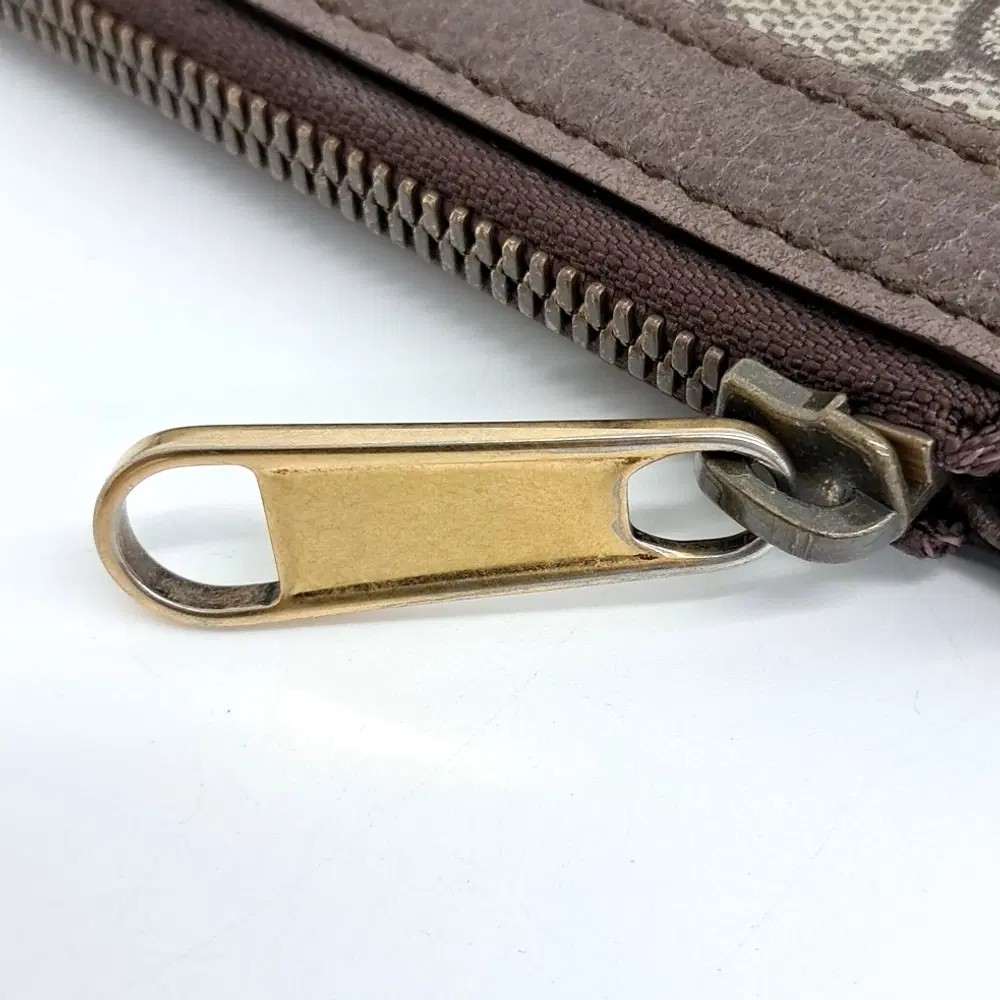 main-slider-image-1