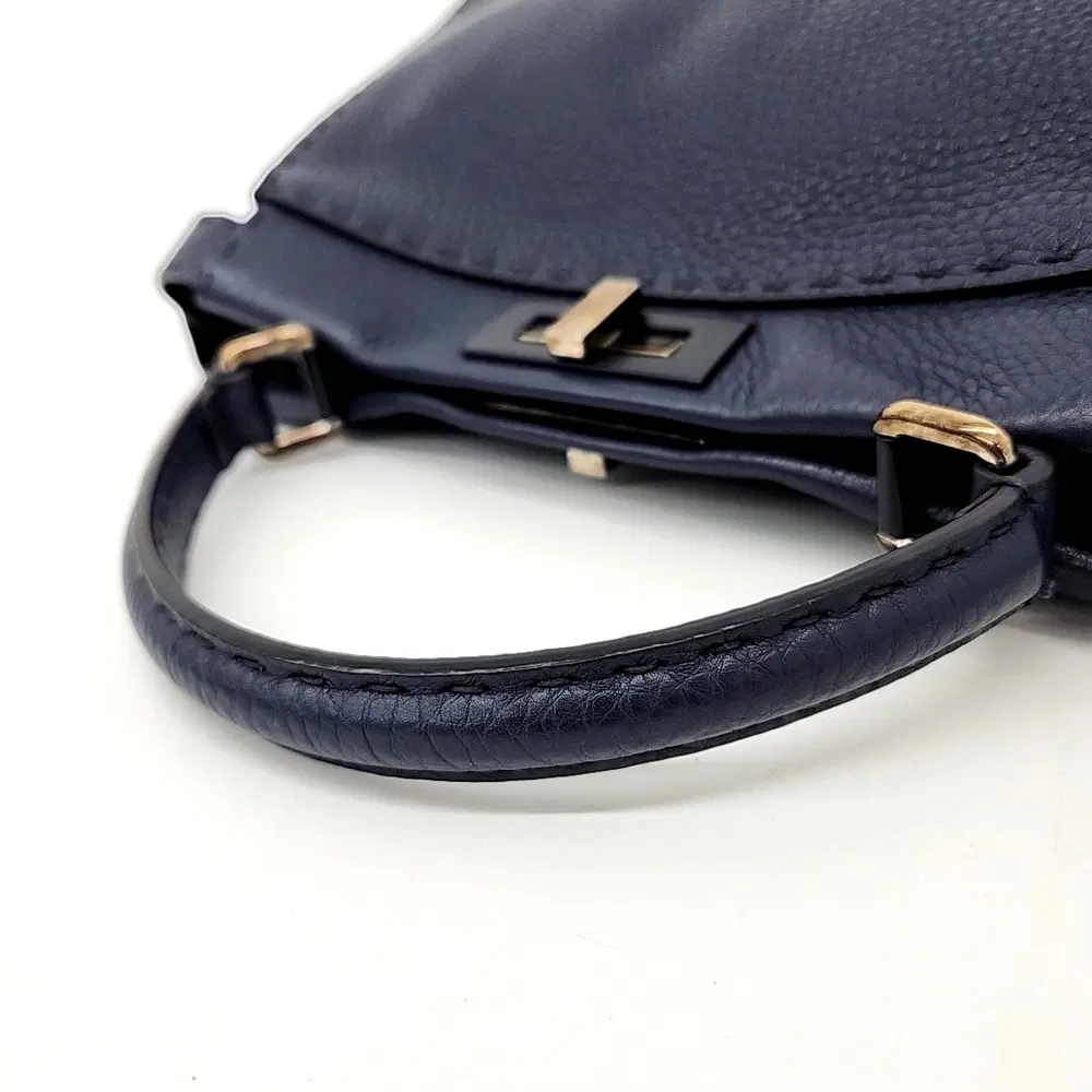 main-slider-image-1