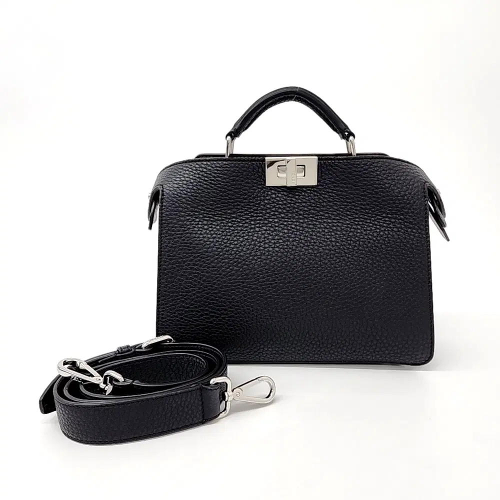 Fendi Peekaboo I SEE U Mini (7VA530)