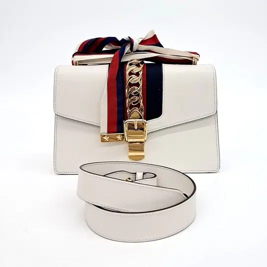 Gucci Sylvie Bag (421882)-Hover-Image
