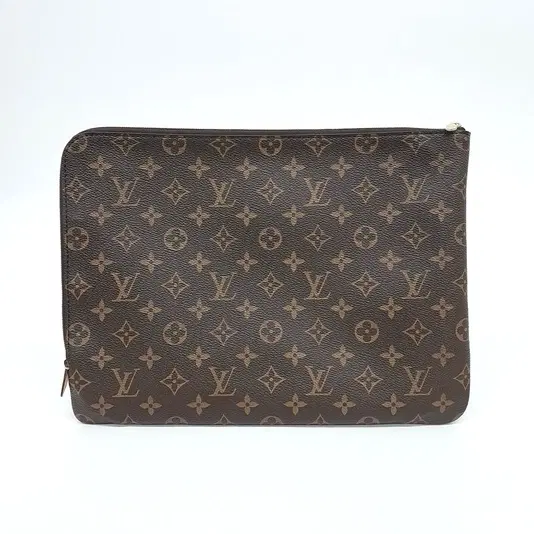 Louis Vuitton Monogram Étui Voyage MM