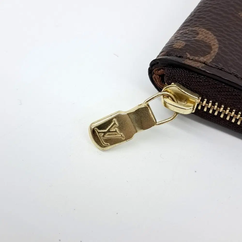main-slider-image-1