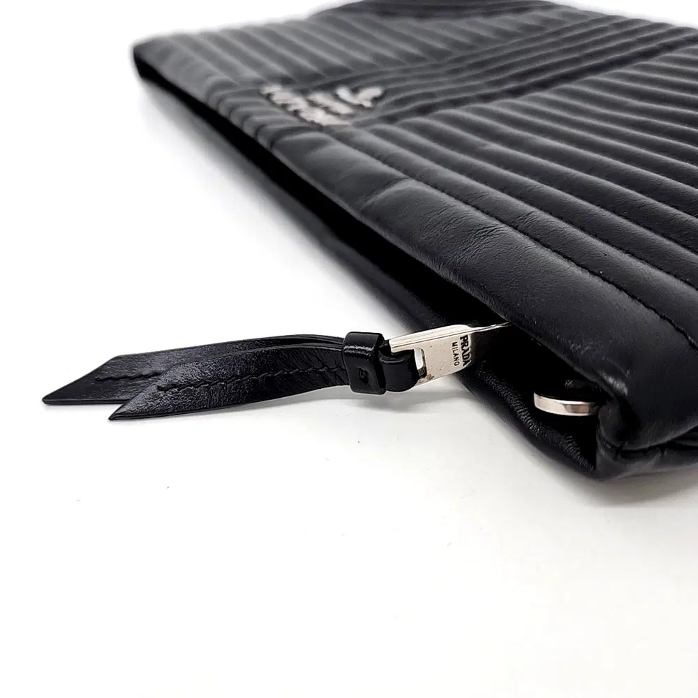 main-slider-image-1