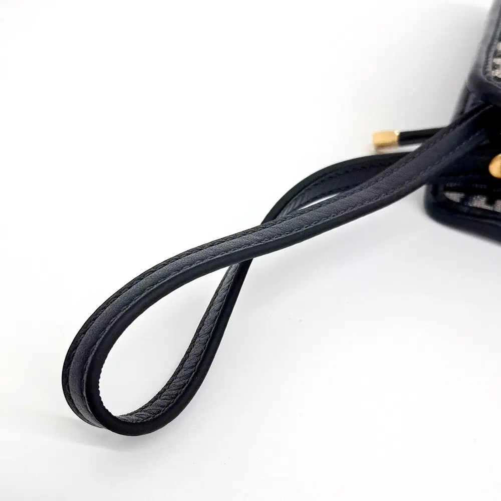 main-slider-image-1
