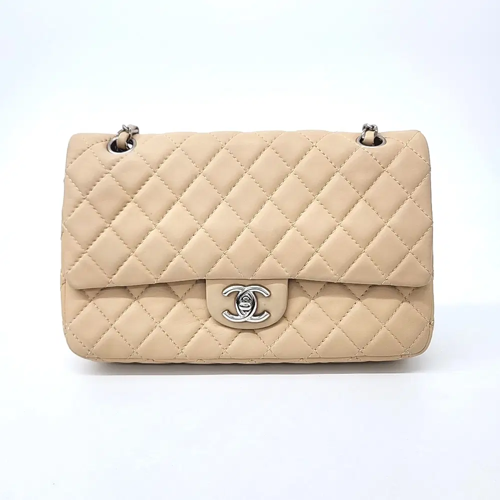 Chanel Classic Flap Chain Shoulder Bag