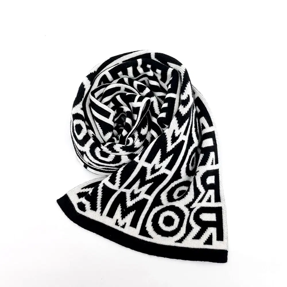 Fendi muffler