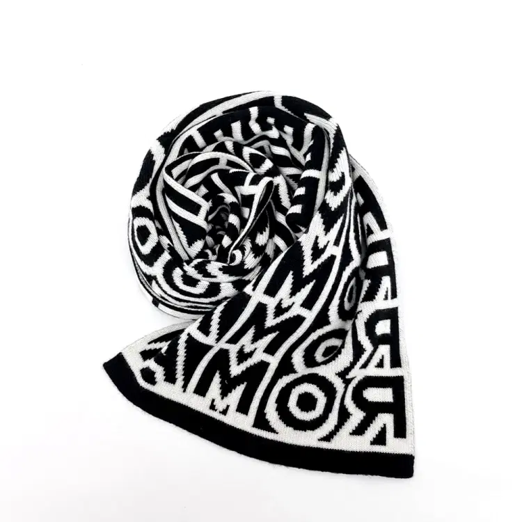 Fendi muffler-Hover-Image