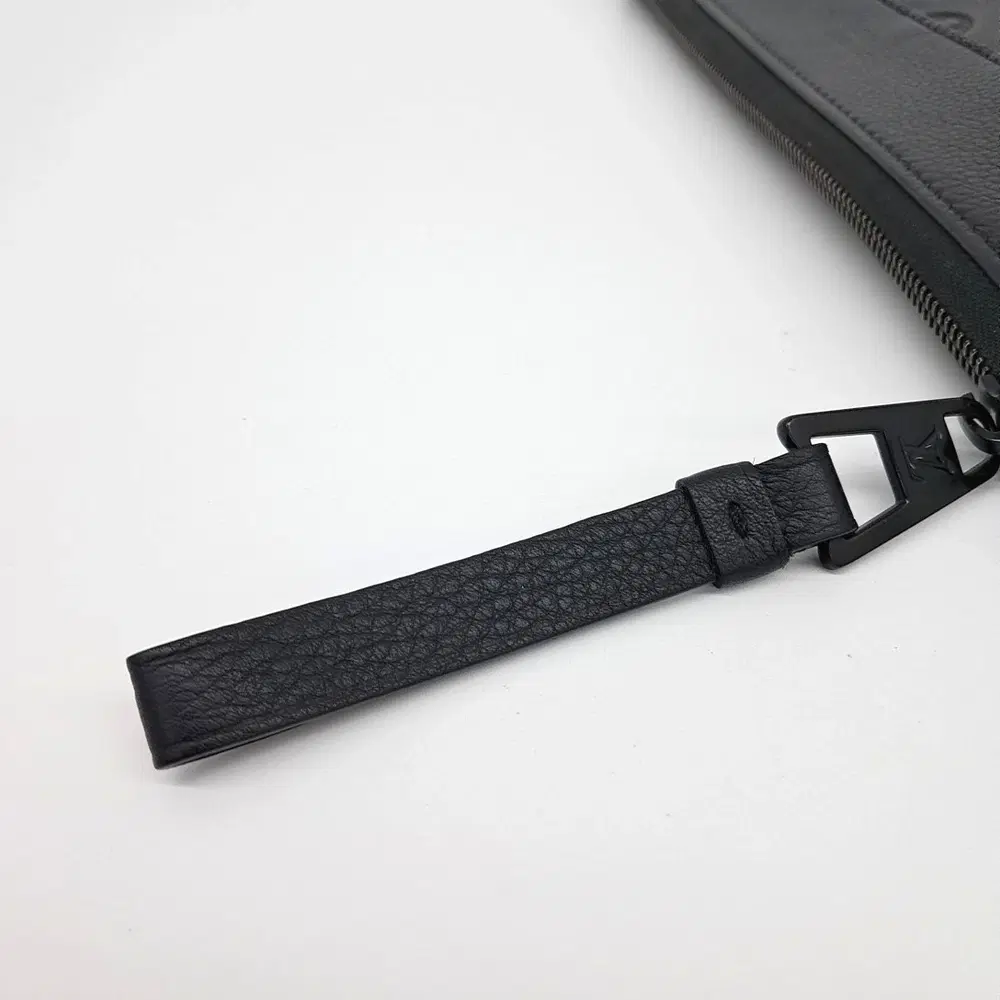 main-slider-image-1