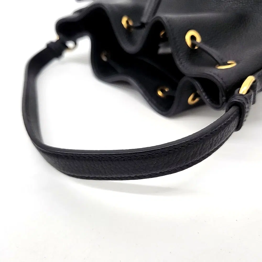 main-slider-image-1