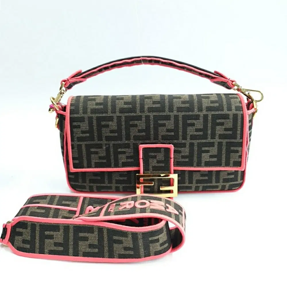 Fendi Zucca Baguette Bag (8BR600)