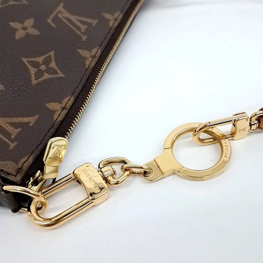 main-slider-image-1