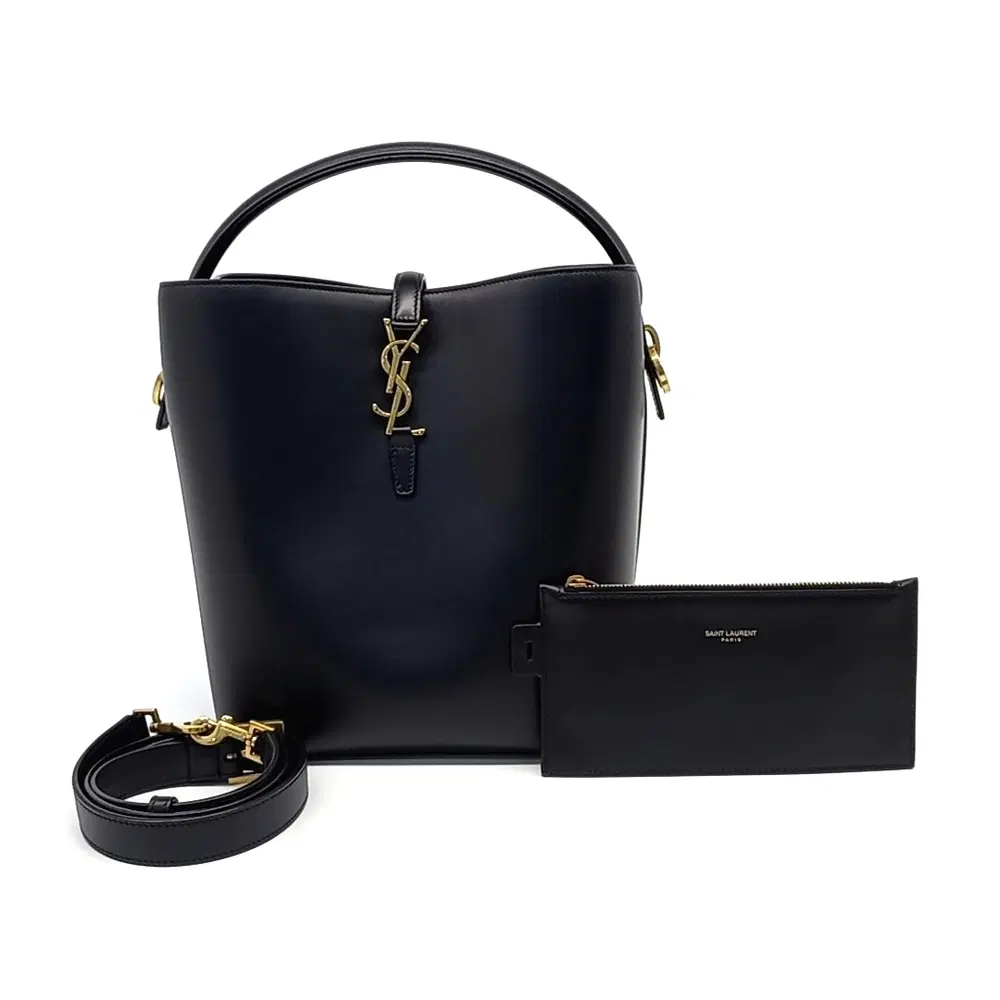Saint Laurent LE37 Cassandra Bucket Bag (742828)