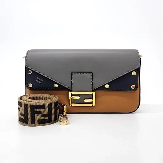 Fendi Baguette Bag (8BR600)-Hover-Image