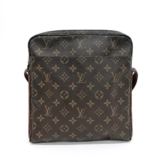 Louis Vuitton Trotteur Beaubourg