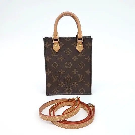 Louis Vuitton Monogram Petit Sac Plat