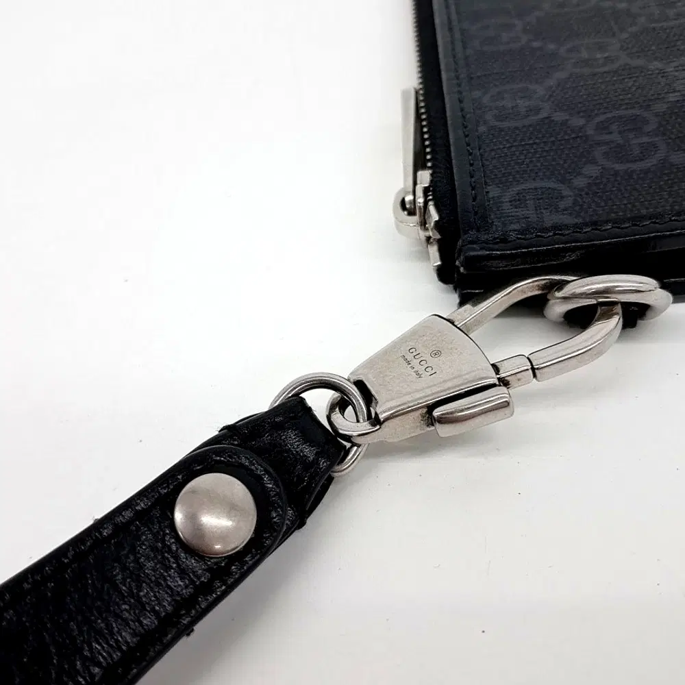 main-slider-image-1