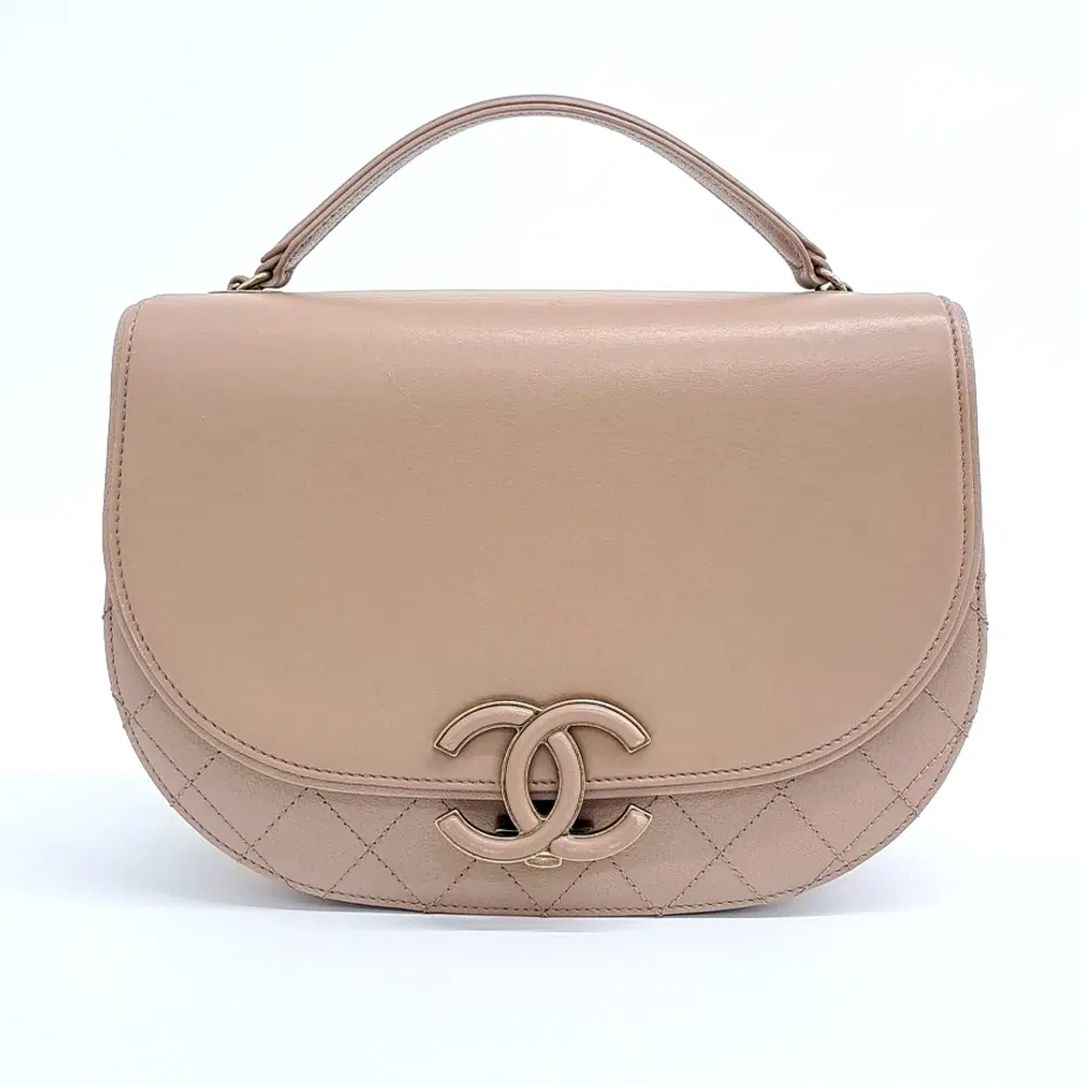 Chanel Curve Messenger Tote and Crossbody Bag