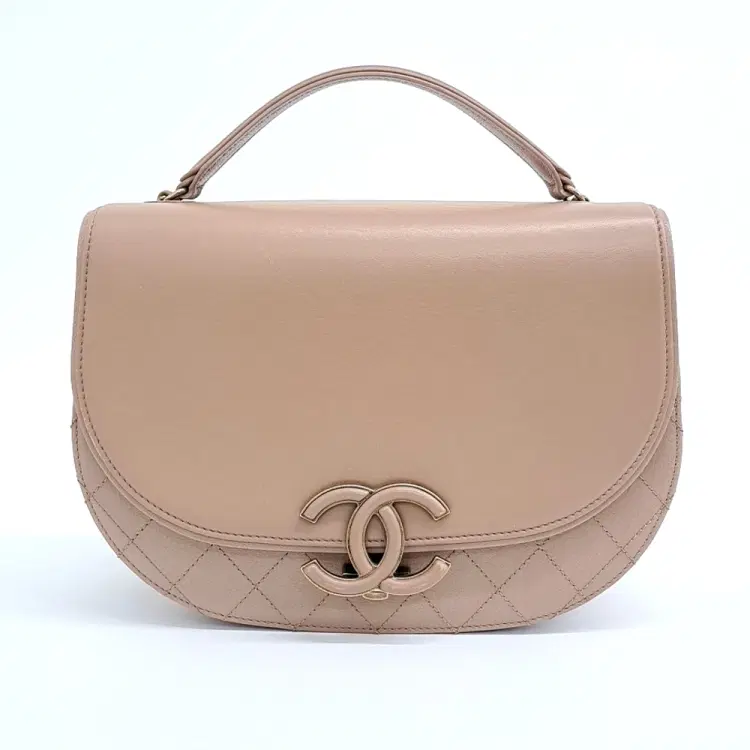 Chanel Curve Messenger Tote and Crossbody Bag-Hover-Image