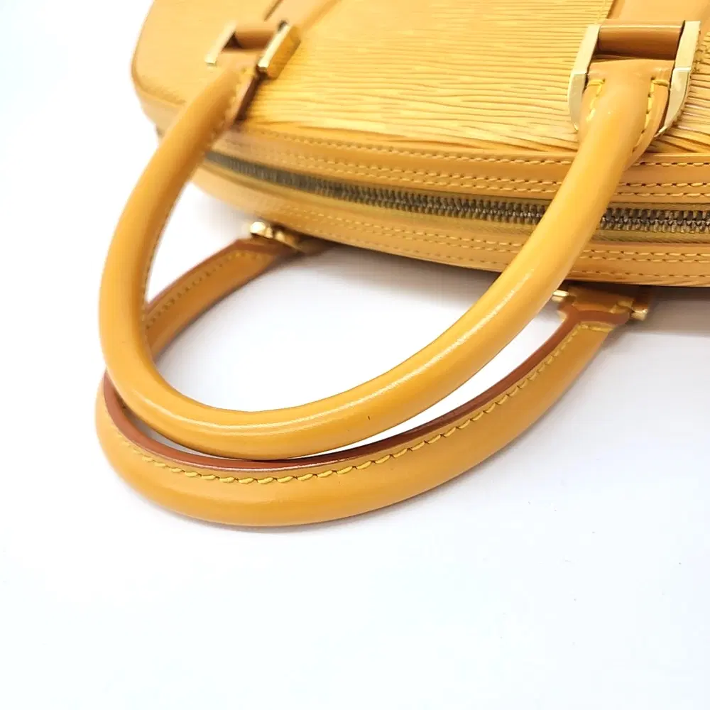 main-slider-image-1