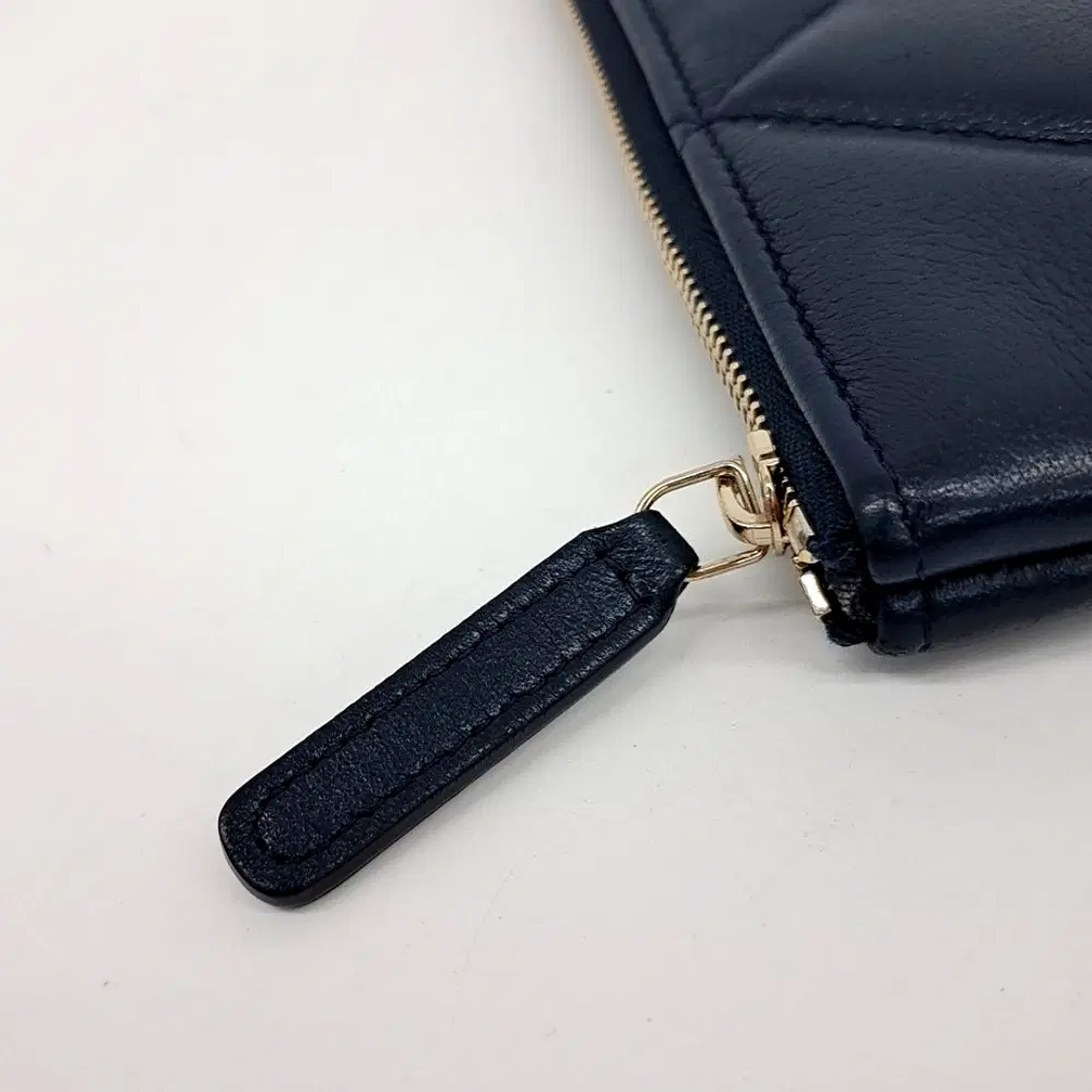 main-slider-image-1