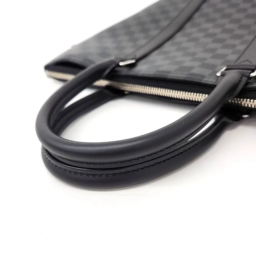 main-slider-image-1
