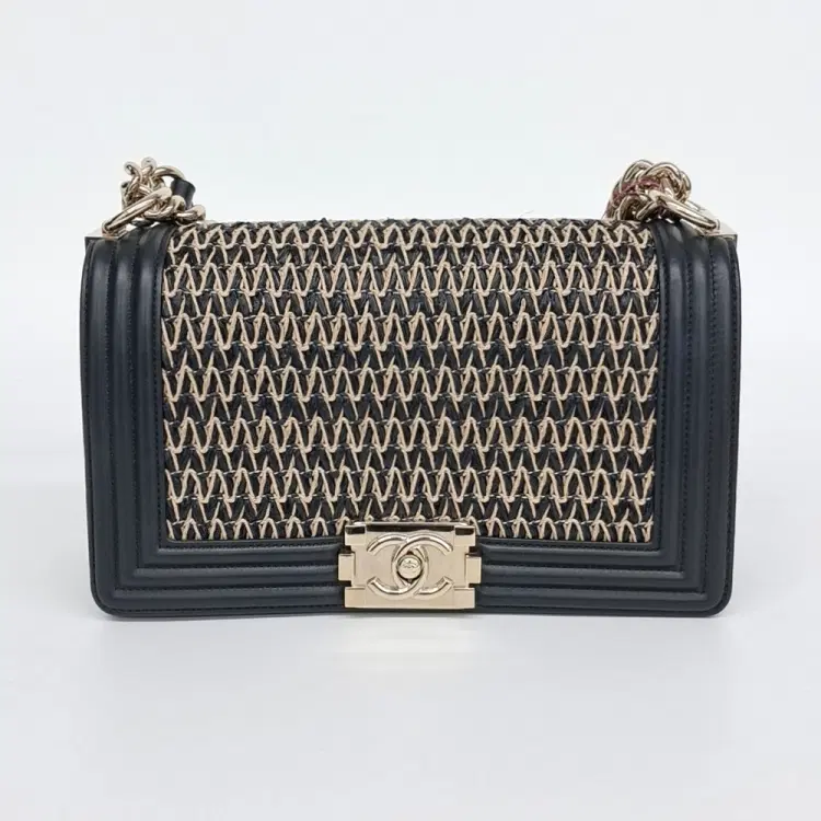 Chanel Boy Bag Medium A67086-Hover-Image