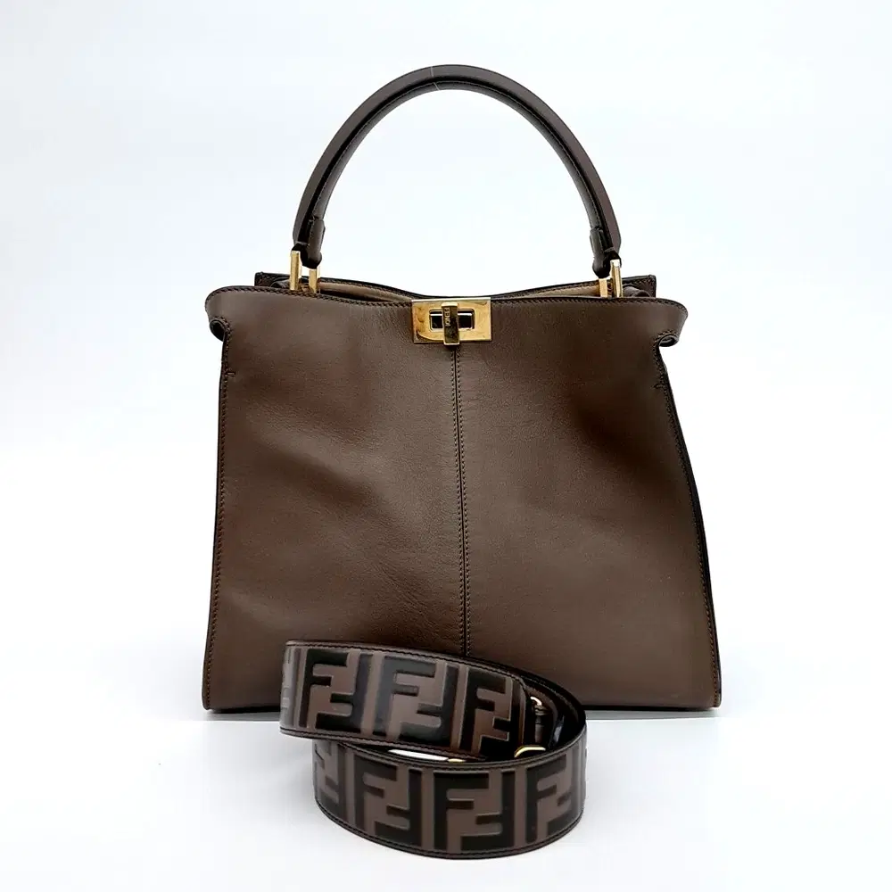 Fendi Peekaboo X Light Medium