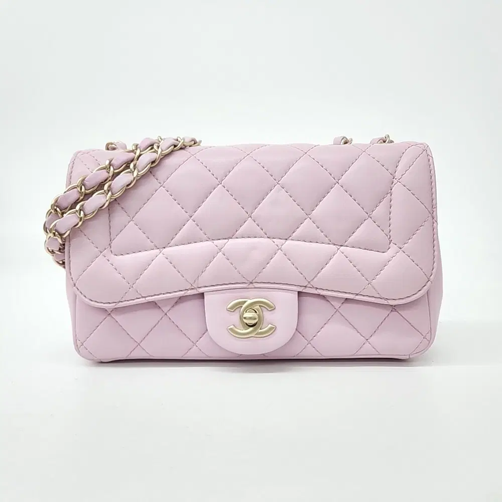 Chanel chain shoulder bag