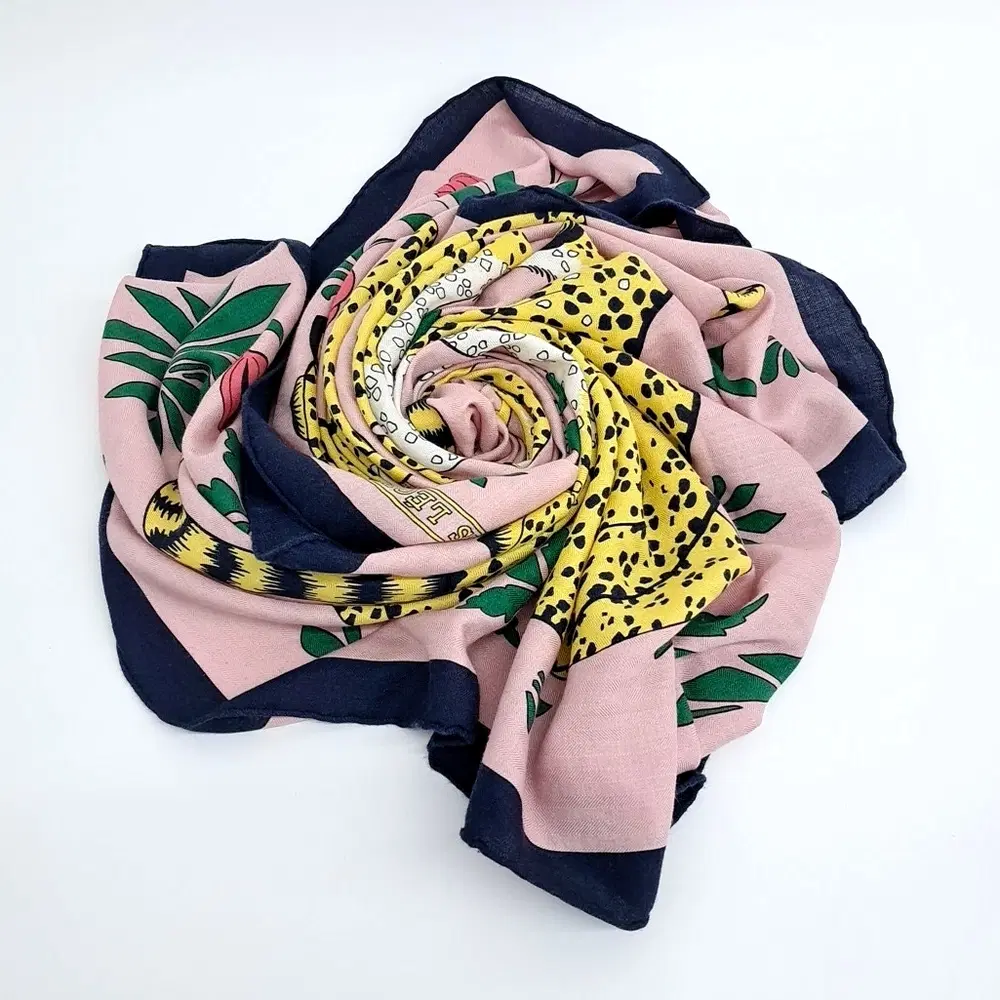 Hermes shawl and muffler