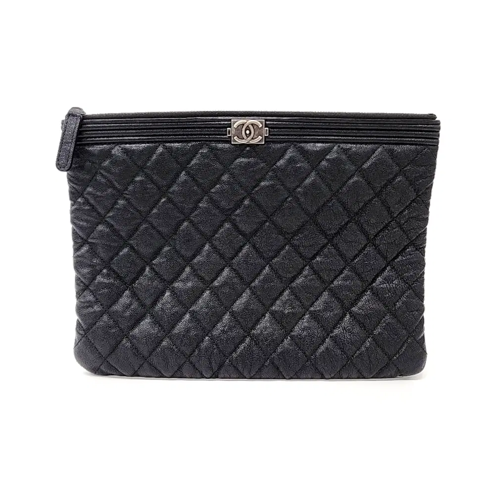 Chanel Caviar Boy Clutch New Medium