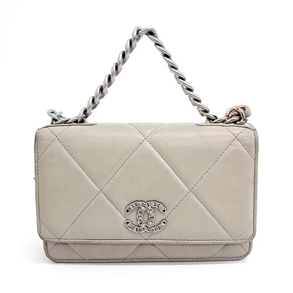 Chanel WOC 19 Mini Crossbody AP0957
