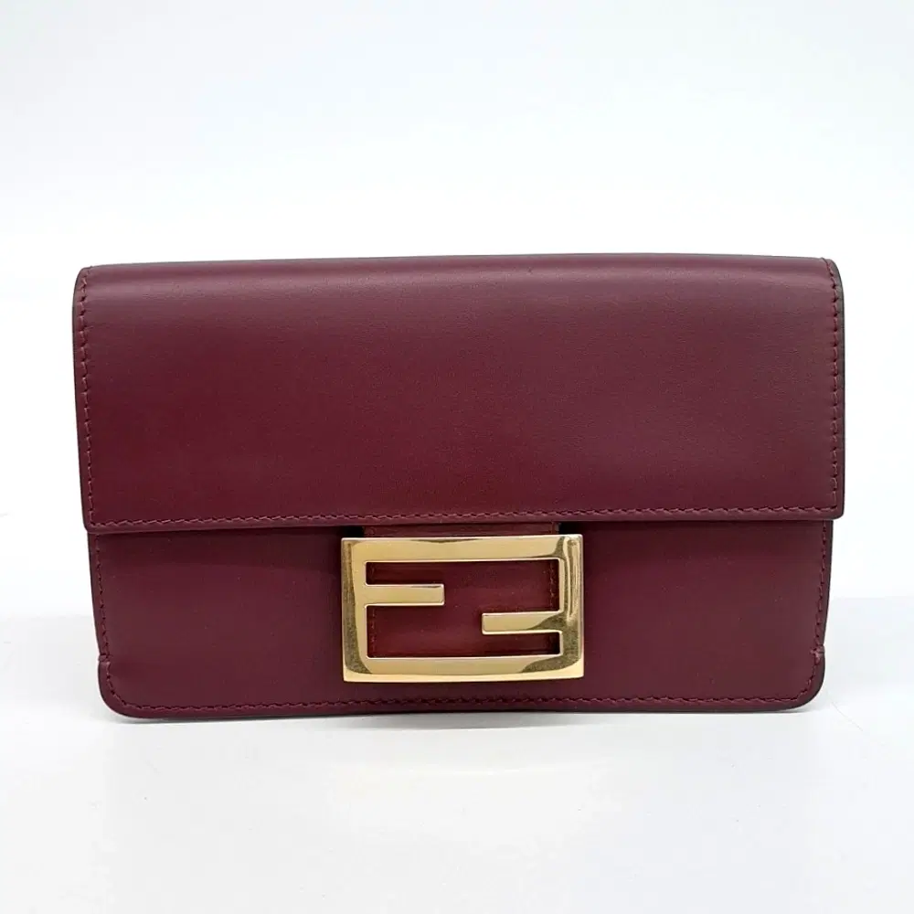 Fendi Flat Baguette Bag (8BS039)