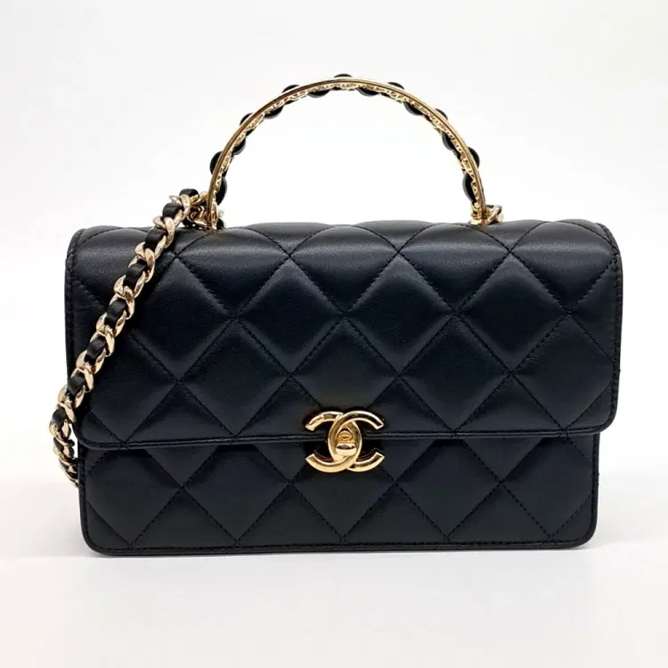 Chanel top-handle tote and crossbody bag AS4741-Hover-Image