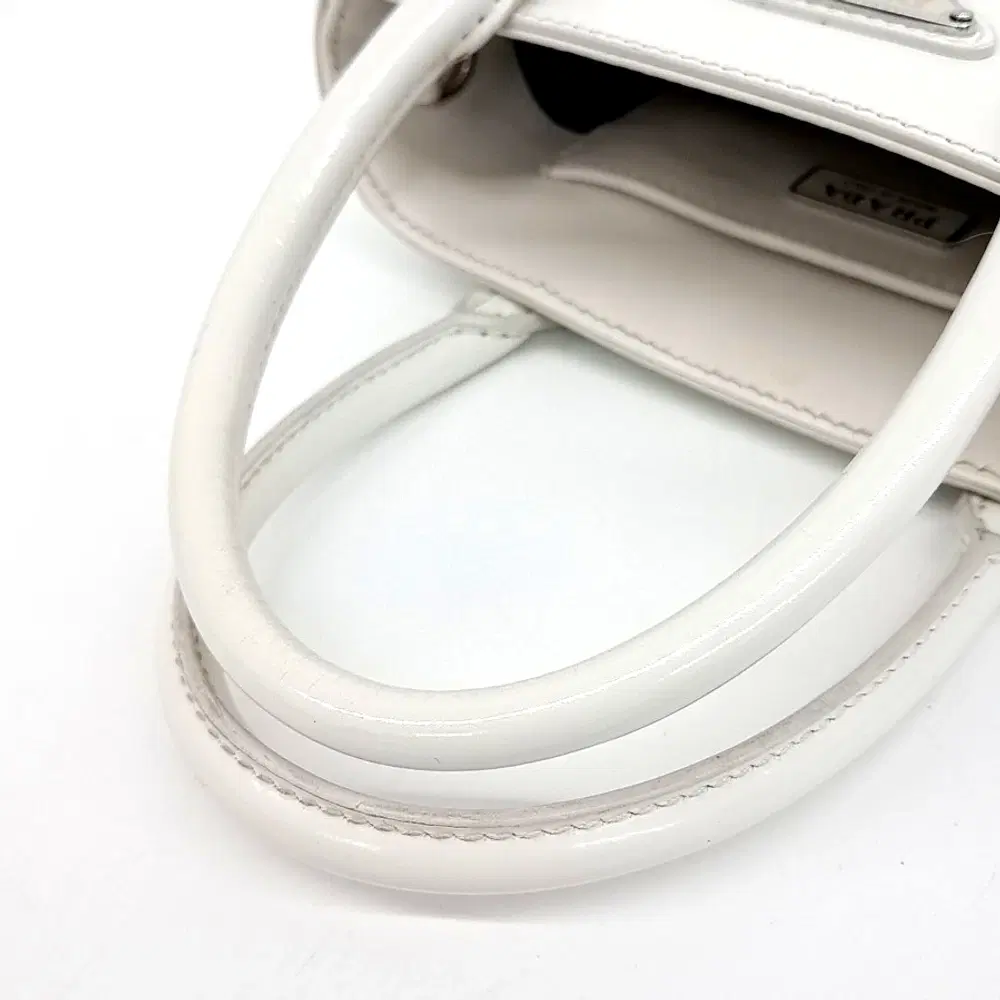 main-slider-image-1