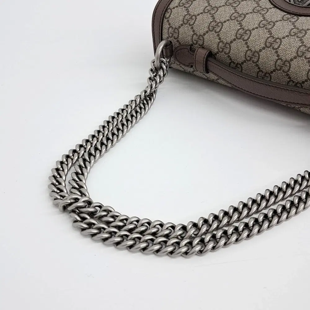 main-slider-image-1