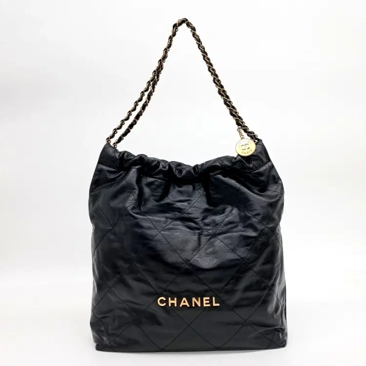 Chanel 22 bag 38-Hover-Image
