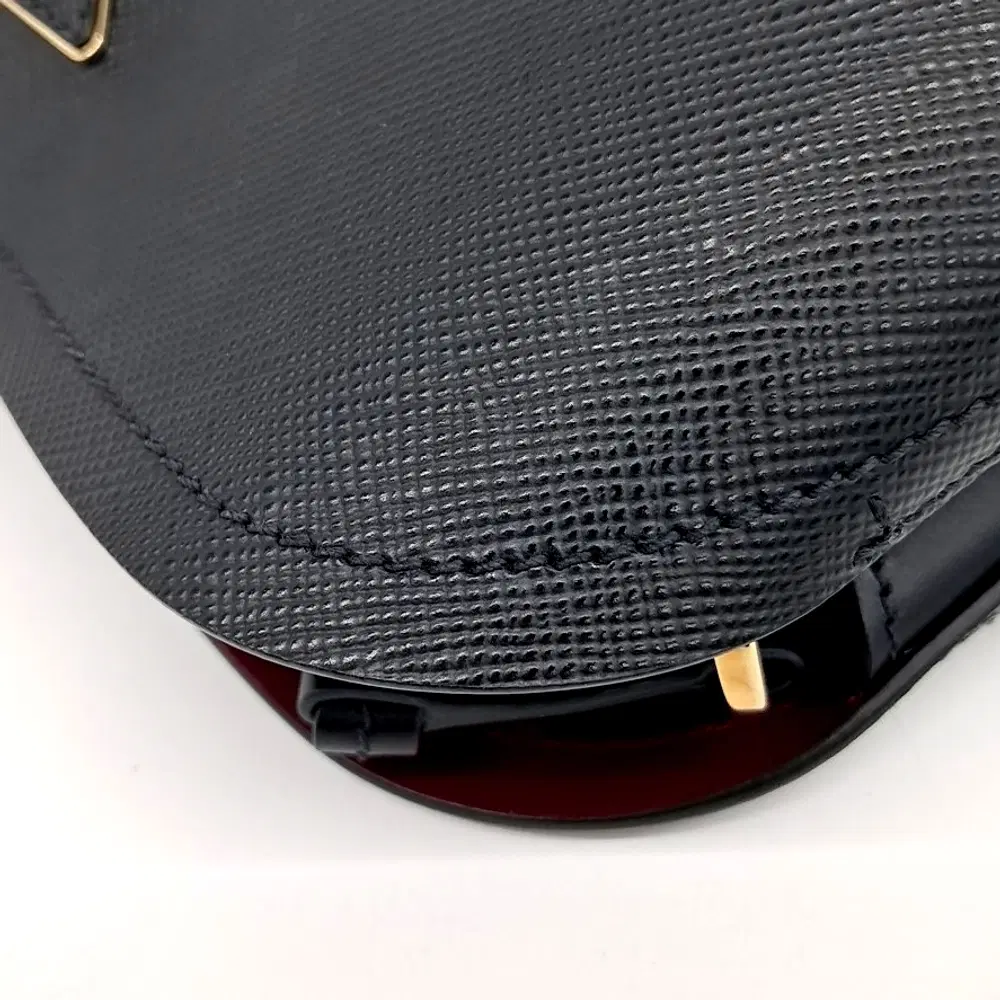main-slider-image-1