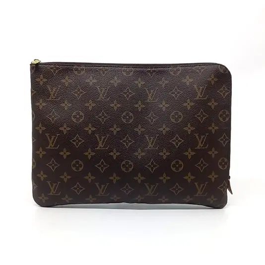 Louis Vuitton Monogram Étui Voyage MM