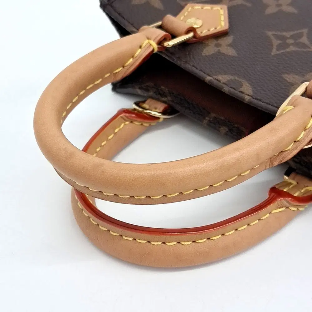 main-slider-image-1