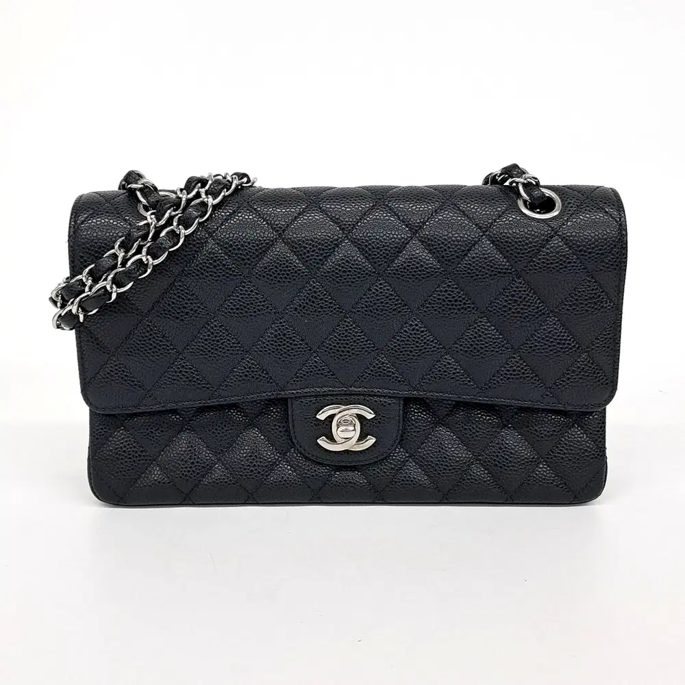 Chanel Caviar Classic Medium