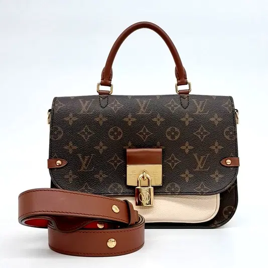 Louis Vuitton Beaubourg M44353-Hover-Image