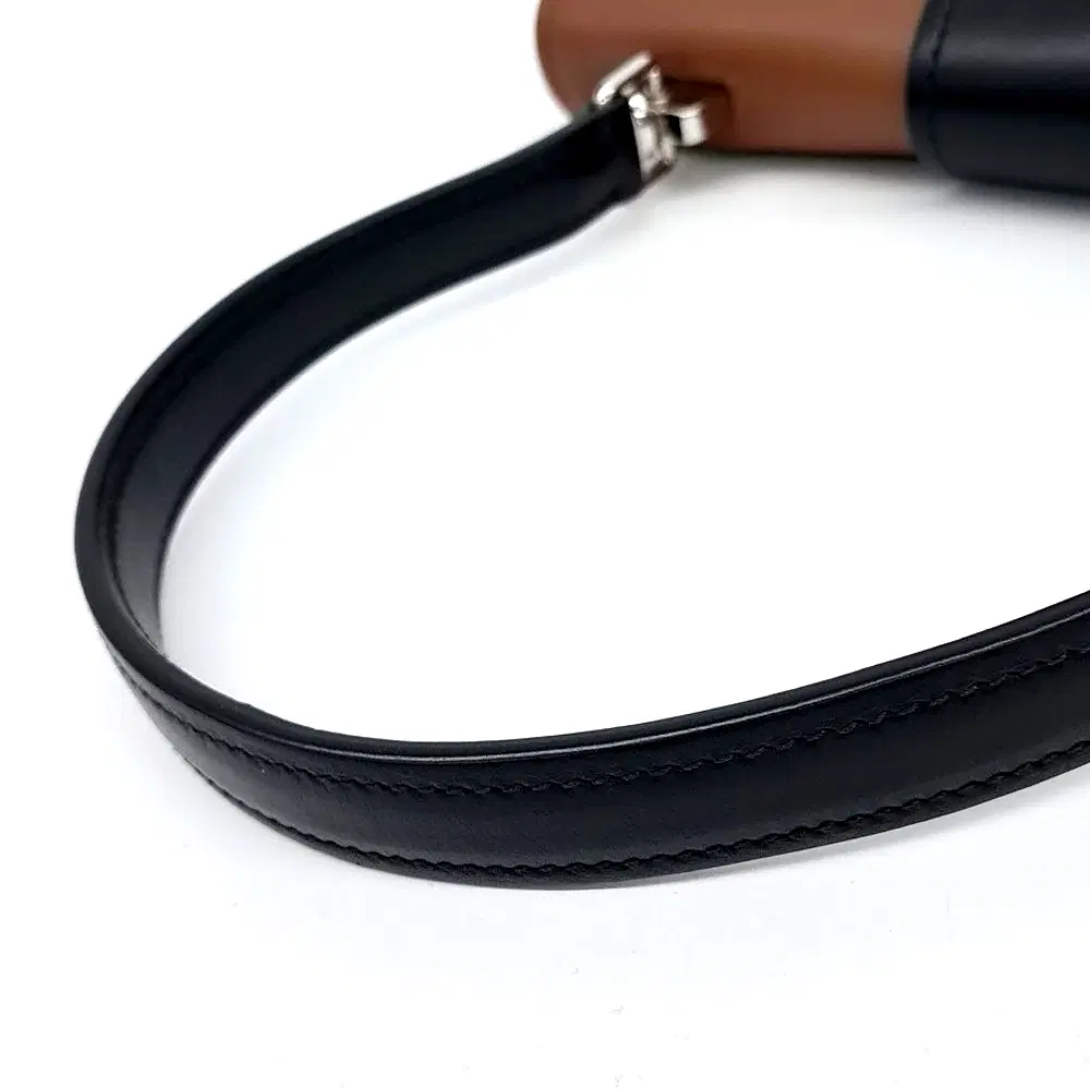 main-slider-image-1