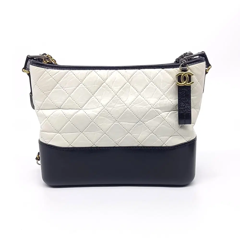 Chanel Gabrielle Hobo Bag Medium