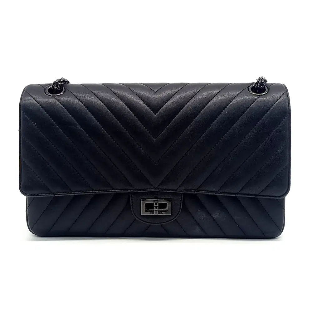 Chanel Chevron 2.55 Bag 28