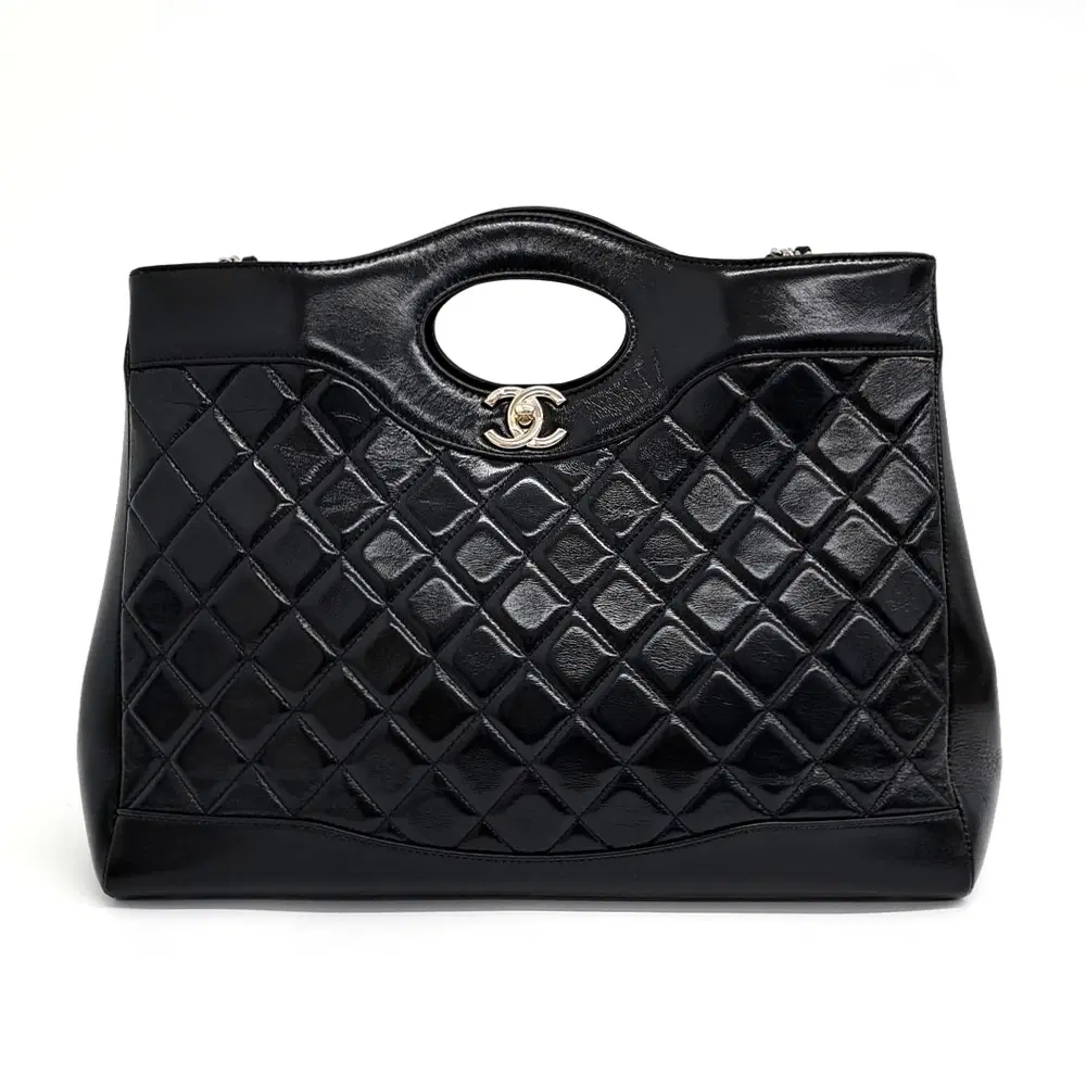 Chanel 31 shopping bag