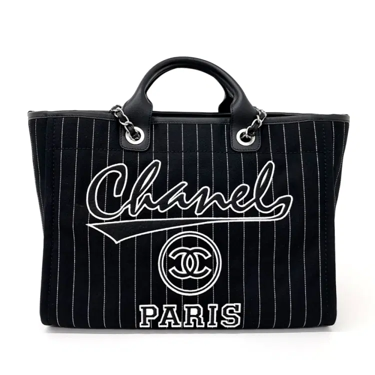 Chanel Deauville tote and shoulder bag-Hover-Image