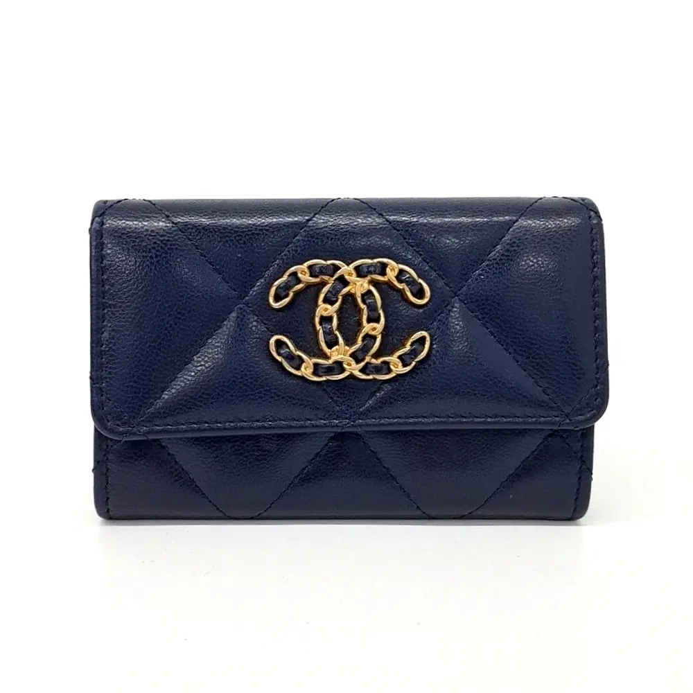 Chanel 19 card wallet
