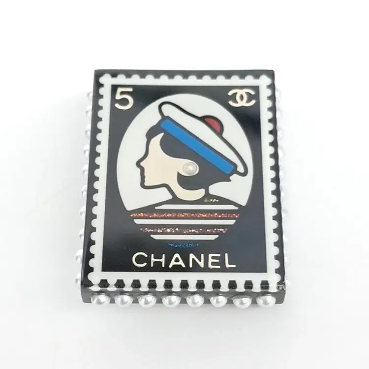 Chanel brooch AB0920-Hover-Image